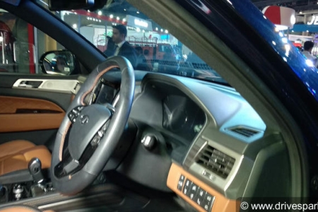 Mahindra G4 Rexton Photos - Auto Expo 2018 Images