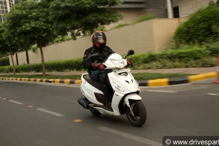 Hero Maestro Edge 125 Photos - Auto Expo 2018 Images