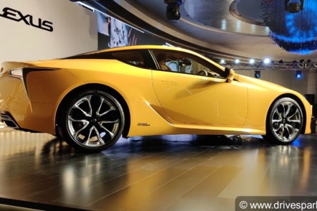 Lexus LC 500h Photos - Auto Expo 2020 Images