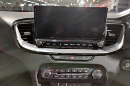 Kia Xceed Photos - Auto Expo 2020 Images