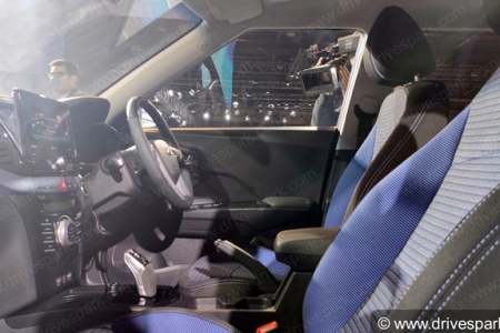 Mahindra eXUV300 Photos - Auto Expo 2020 Images