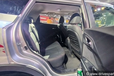 Mahindra XUV300 Sportz Photos - Auto Expo 2020 Images