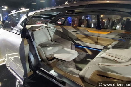 MG Vision-i Concept Photos - Auto Expo 2020 Images