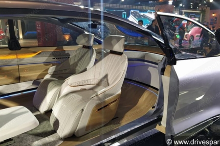 MG Vision-i Concept Photos - Auto Expo 2020 Images