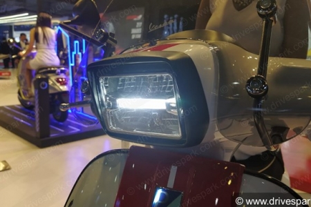 Vespa Racing Sixties Limited Edition Photos - Auto Expo 2020 Images