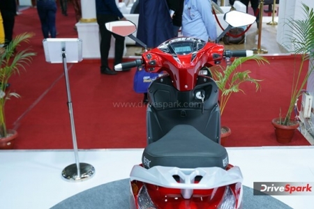 2023 EVTRIC Mighty Pro Photos - Auto Expo 2023 Images