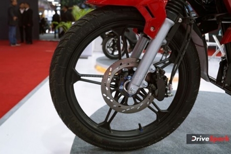 2023 EVTRIC Rise Photos - Auto Expo 2023 Images