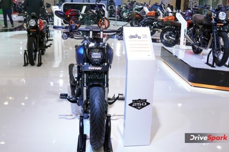 2023 Keeway K-Light 250V Photos - Auto Expo 2023 Images