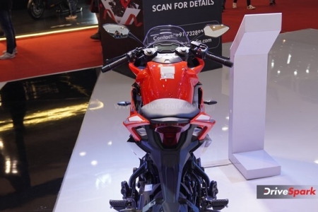 2023 Keeway K300 R Photos - Auto Expo 2023 Images