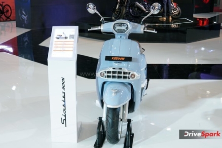 2023 Keeway SIXTIES 300i Photos - Auto Expo 2023 Images
