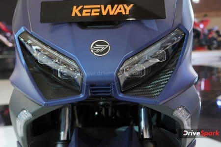 2023 Keeway VIESTE 300 Photos - Auto Expo 2023 Images