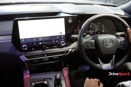 2023 Lexus RX Photos - Auto Expo 2023 Images