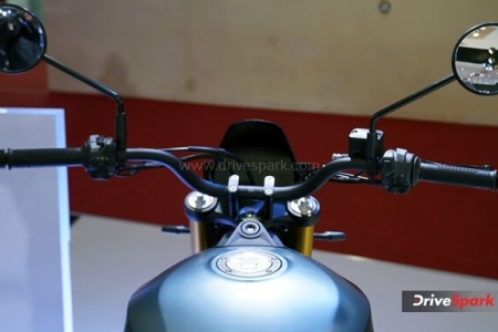 2023 Moto Morini Seiemmezzo Scrambler Photos - Auto Expo 2023 Images