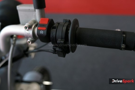 Cake Osa+ Photos - Auto Expo 2023 Images