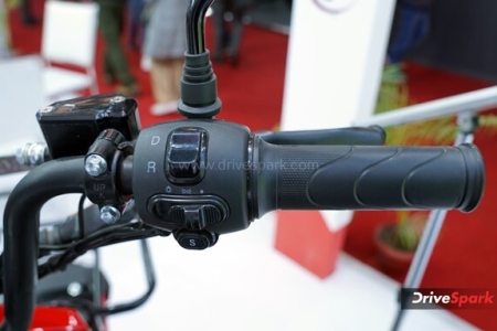 EVTRIC Connect Photos - Auto Expo 2023 Images