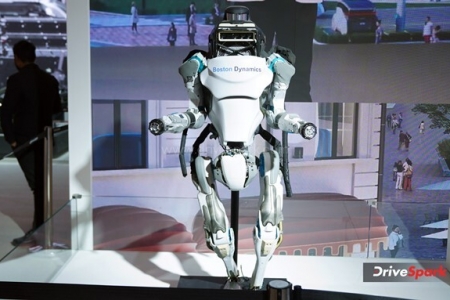 Hyundai Boston Dynamics Photos - Auto Expo 2023 Images