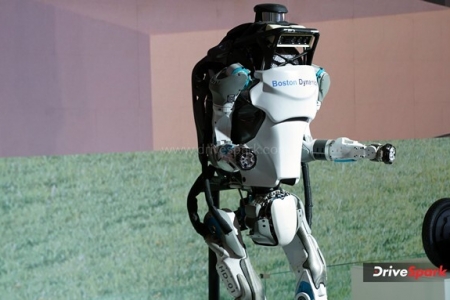 Hyundai Boston Dynamics Photos - Auto Expo 2023 Images