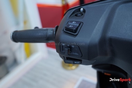 Joy E-Bike Del Go Photos - Auto Expo 2023 Images