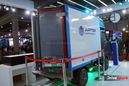 Jupiter Electric Mobility Tez Electric CV Photos - Auto Expo 2023 Images