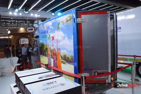 Jupiter Electric Mobility Tez Electric CV Photos - Auto Expo 2023 Images