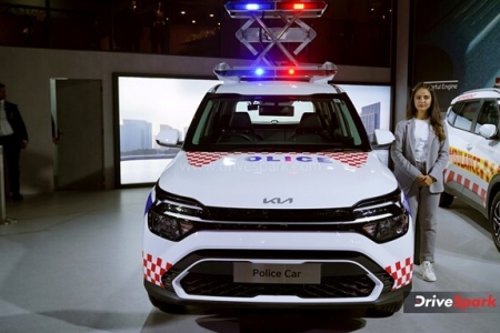 Kia Carens Police Car Photos - Auto Expo 2023 Images