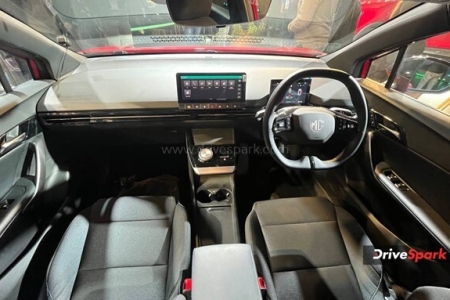 MG4 Photos - Auto Expo 2023 Images