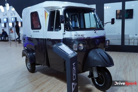 OSM Kraze AC Electric Auto Rickshaw Photos - Auto Expo 2023 Images