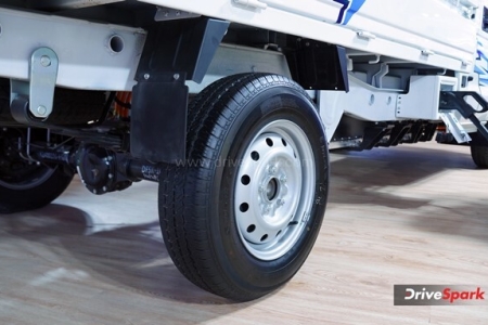 OSM M1ka 1.0 LCV Photos - Auto Expo 2023 Images