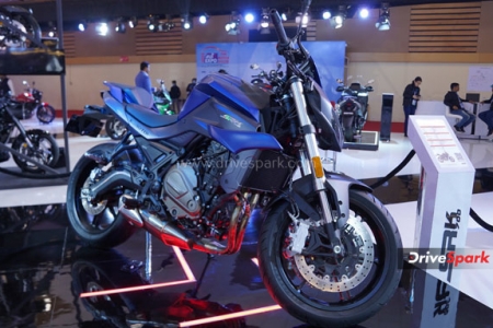 QJ Motor SRK 700 Photos - Auto Expo 2023 Images