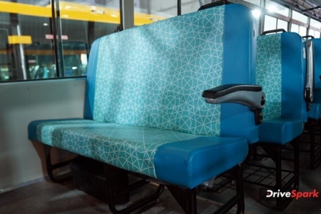 SML Isuzu HIROI School Bus 5300 Photos - Auto Expo 2023 Images