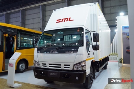 SML Isuzu Samrat GS 24ft MS Container Photos - Auto Expo 2023 Images