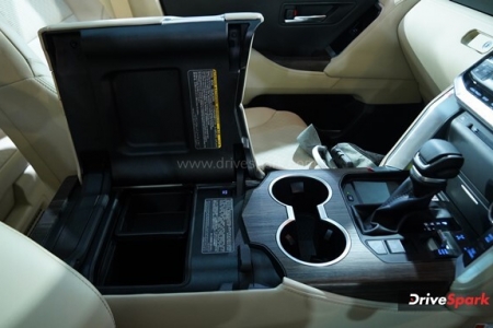 Toyota Land Cruiser LC300 Photos - Auto Expo 2023 Images