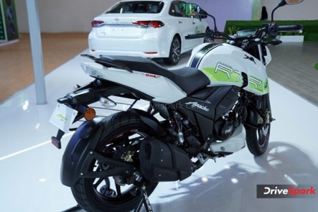 TVS Apache RTR 160 4V Flex Fuel Photos - Auto Expo 2023 Images