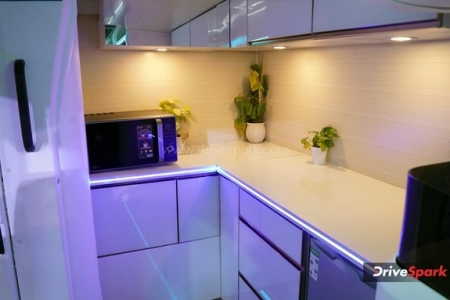 Volvo 9600 Coach Photos - Auto Expo 2023 Images