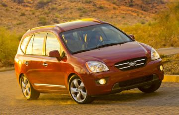2009 Kia Rondo