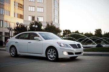 2013 Hyundai Equus
