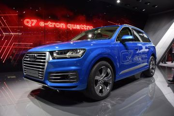 2015 Audi Q7 e-tron quattro