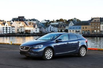 2016 Volvo V40