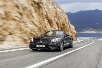 2017 Mercedes-Benz AMG SLC43