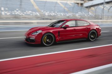 2019 Porsche Panamera GTS