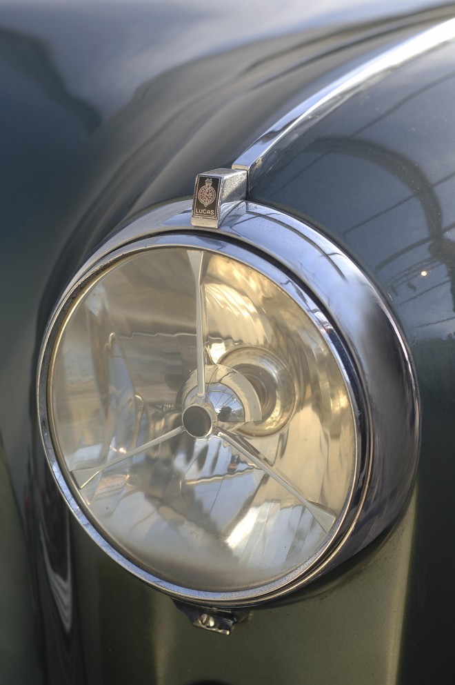 1950 Aston Martin DB2 Wallpapers