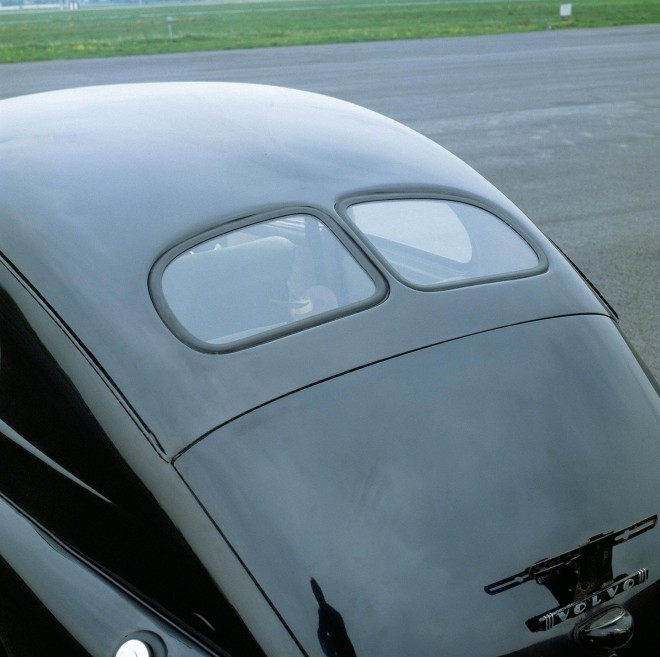 1957 Volvo PV444 Wallpapers