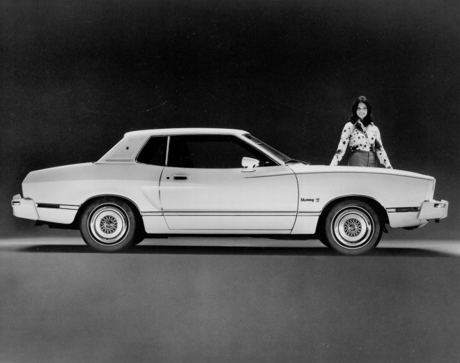 1975 Ford Mustang II Wallpapers