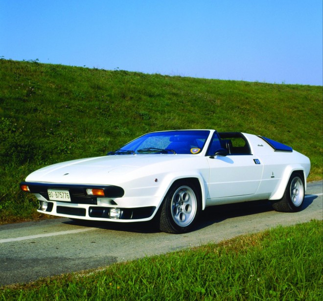 1976 Lamborghini Silhouette Wallpapers