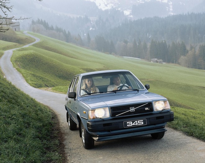 1979 Volvo 345 Wallpapers