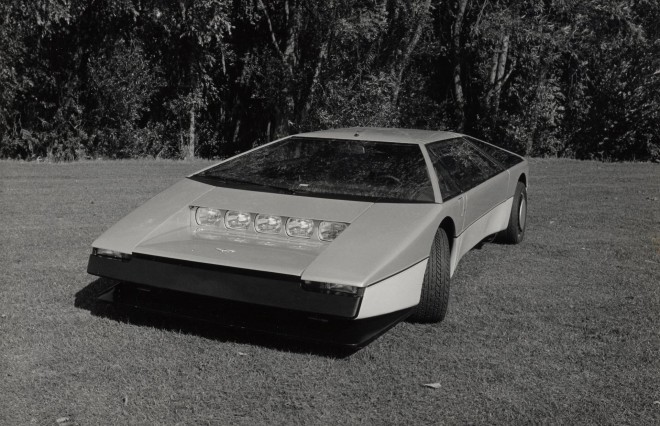 1980 Aston Martin Bulldog Concept Wallpapers