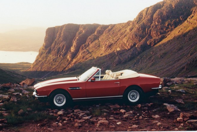 1982 Aston Martin V8 Volante Wallpapers