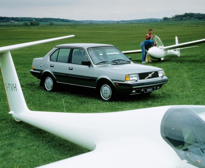 1982 Volvo 360 Wallpapers