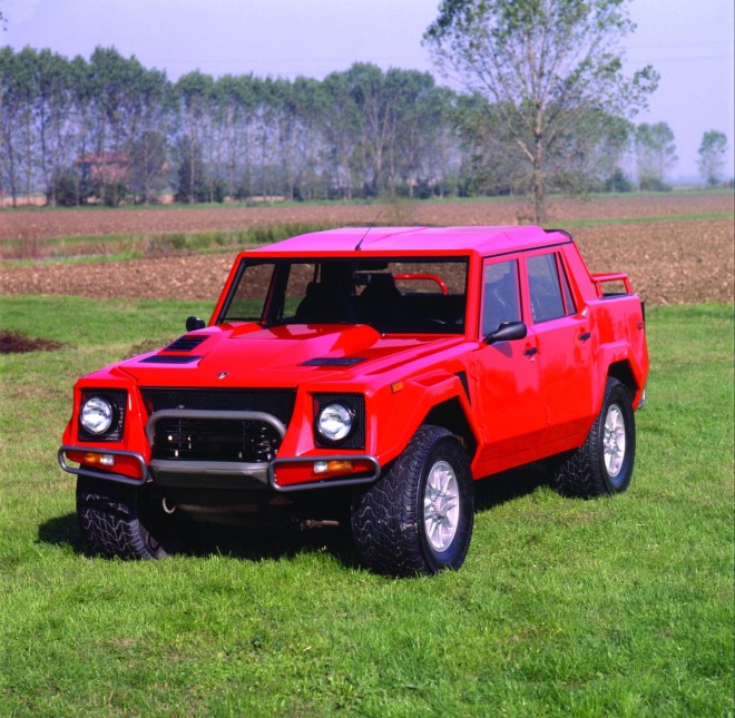1986 Lamborghini LM002 Wallpapers