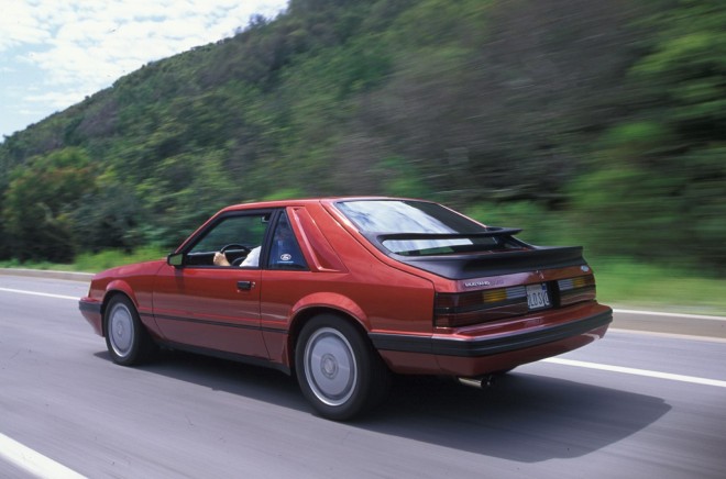 1988 Ford Mustang Wallpapers